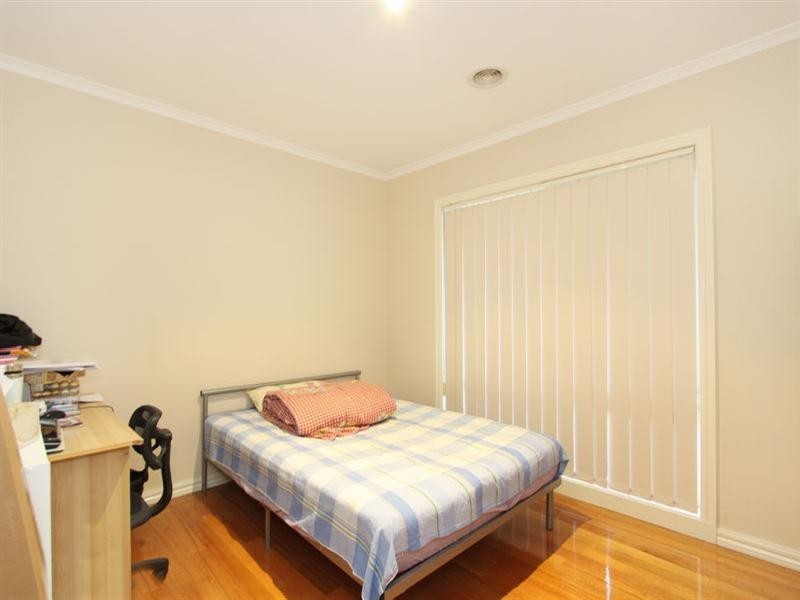 2/10 Woonah Street, Chadstone VIC 3148