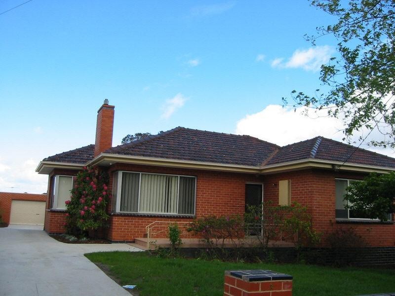 21A Swanson Crescent, Chadstone VIC 3148