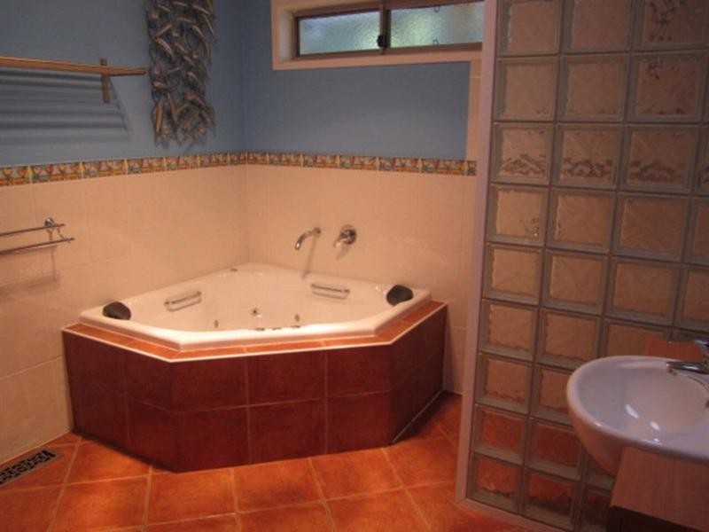 2/3 Attunga Street, Chadstone VIC 3148