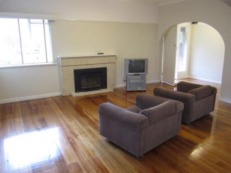 19 England Street, Bentleigh East VIC 3165