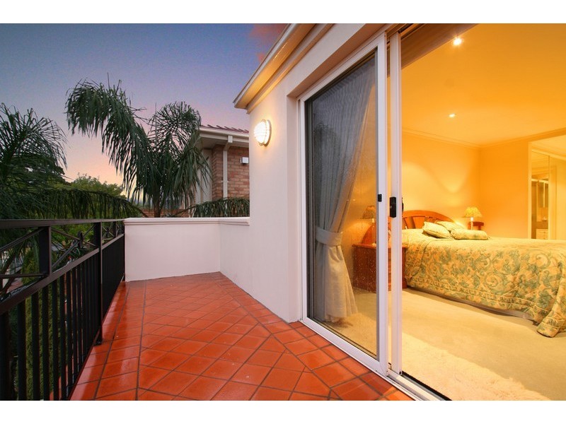 2 Dame Mary Gilmore Place, Oakleigh East VIC 3166