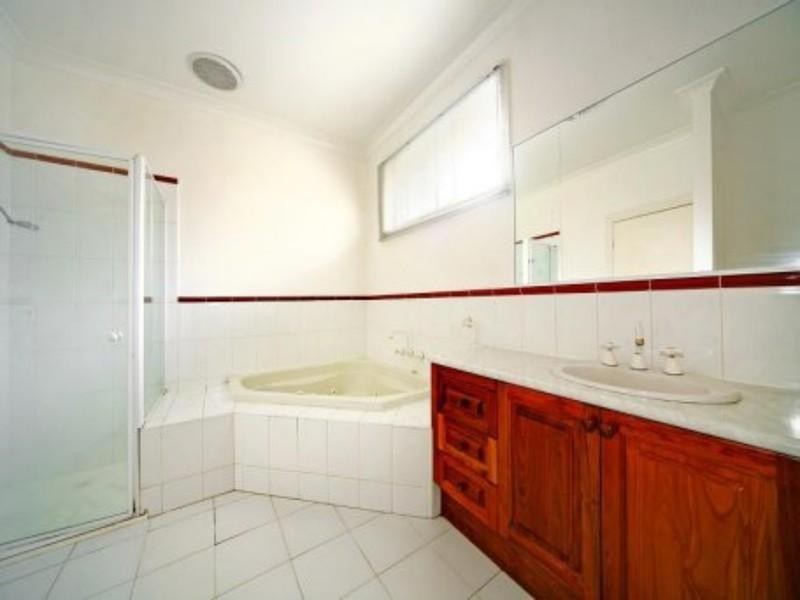 28 Midlothian Street, Malvern East VIC 3145