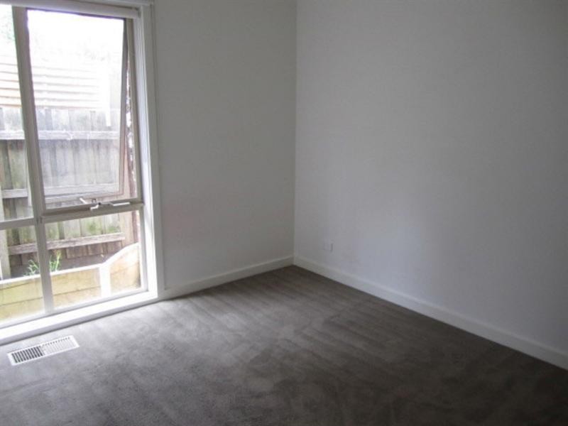 2/17 Margaret Street, Clayton VIC 3168