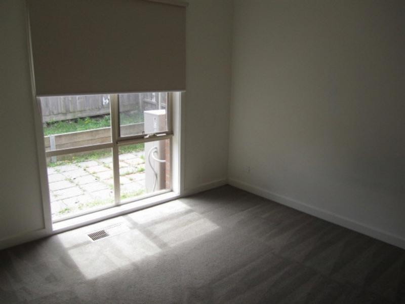 2/17 Margaret Street, Clayton VIC 3168