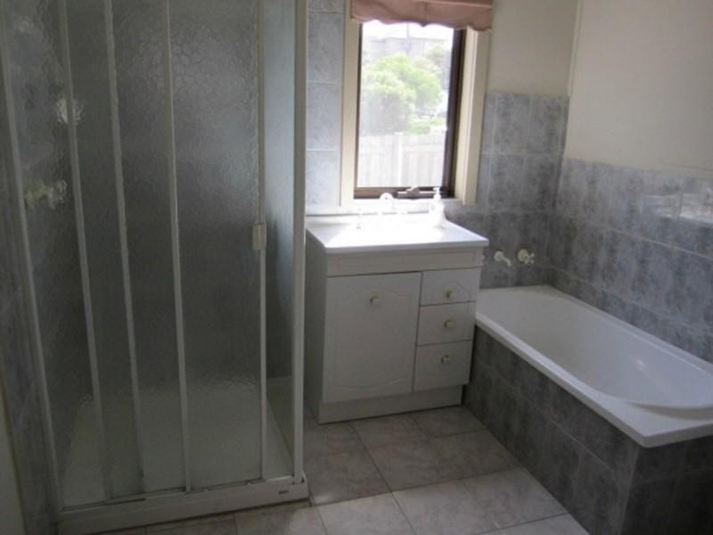 131 Warrigal Road, Hughesdale VIC 3166