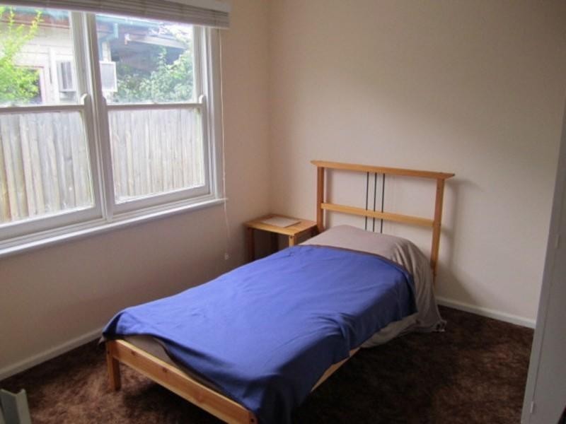 9 Parer Street, Oakleigh VIC 3166