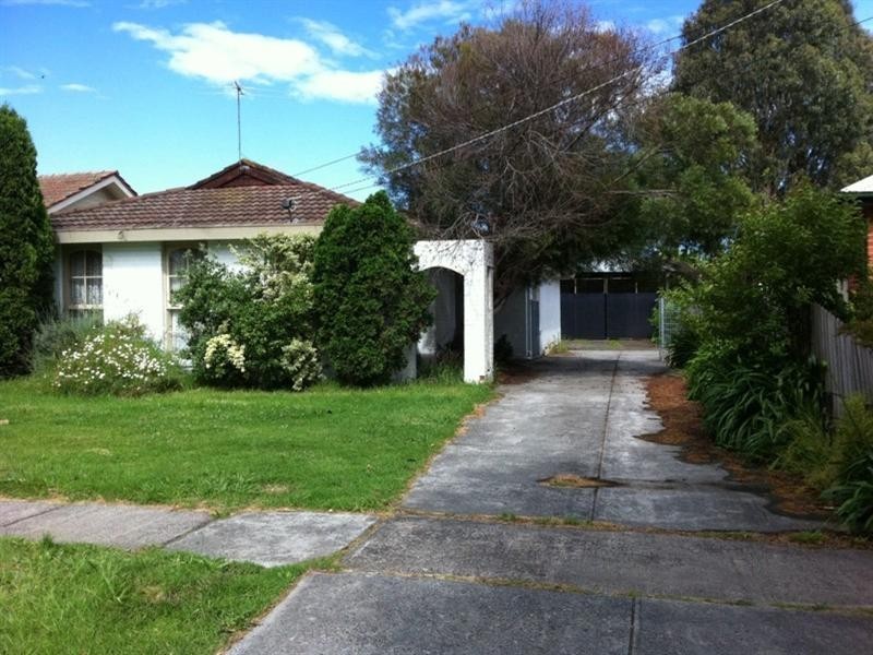 11 Darling Street, Hughesdale VIC 3166