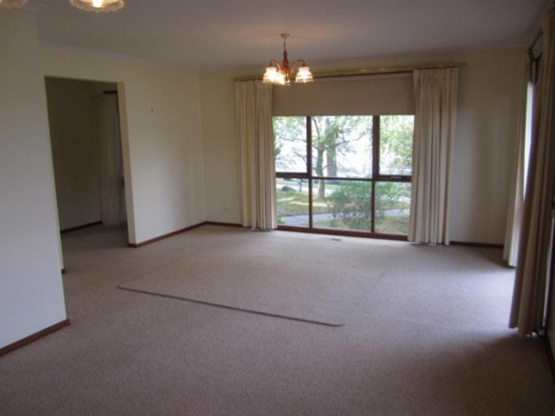 1/3 Huntingdale Road, Chadstone VIC 3148