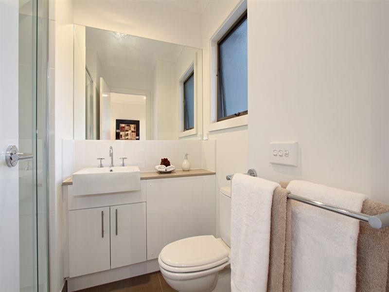 8/1303-1305 Centre Road, Clayton VIC 3168