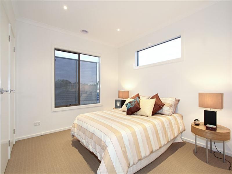 8/1303-1305 Centre Road, Clayton VIC 3168