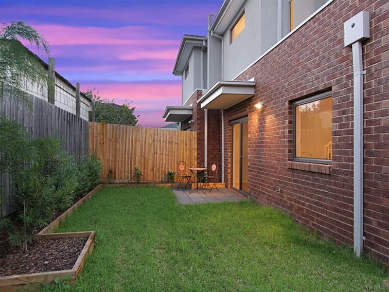 8/1303-1305 Centre Road, Clayton VIC 3168