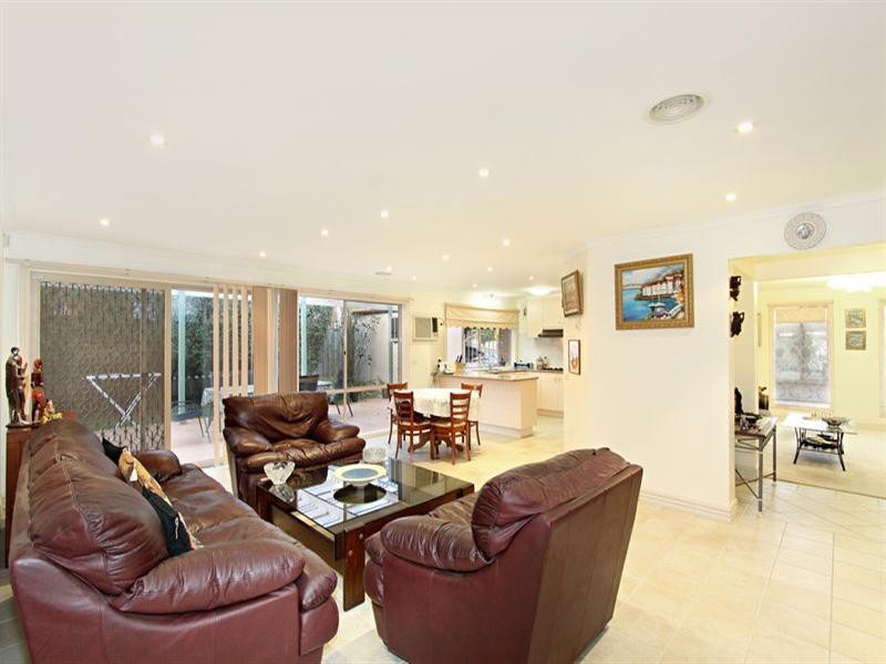 41 Dealing Drive, Oakleigh South VIC 3167