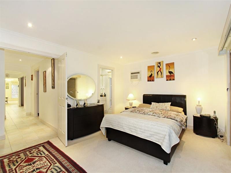 41 Dealing Drive, Oakleigh South VIC 3167