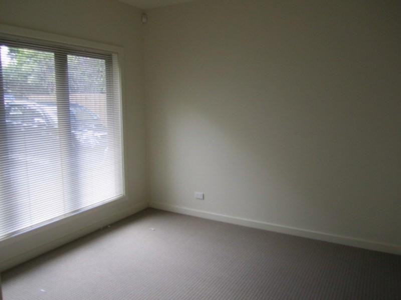 1/50 Tudor Street, Bentleigh East VIC 3165