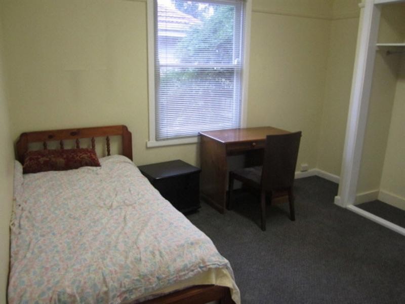 34 Beddoe Avenue, Clayton VIC 3168