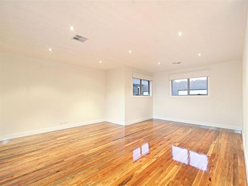 1/19 Faulkiner Street, Clayton VIC 3168