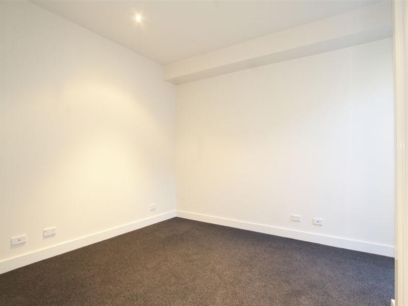 2/19 Faulkiner Street, Clayton VIC 3168