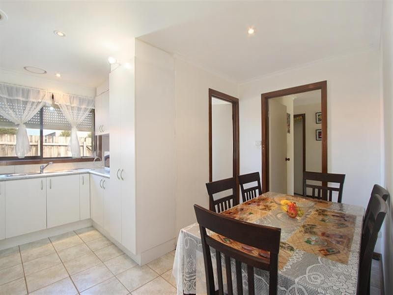 4/7 Kooleena Close, Clayton VIC 3168