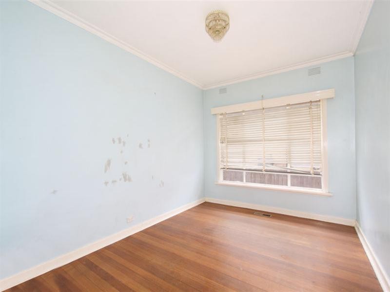 82 Ormond Road, Clayton VIC 3168