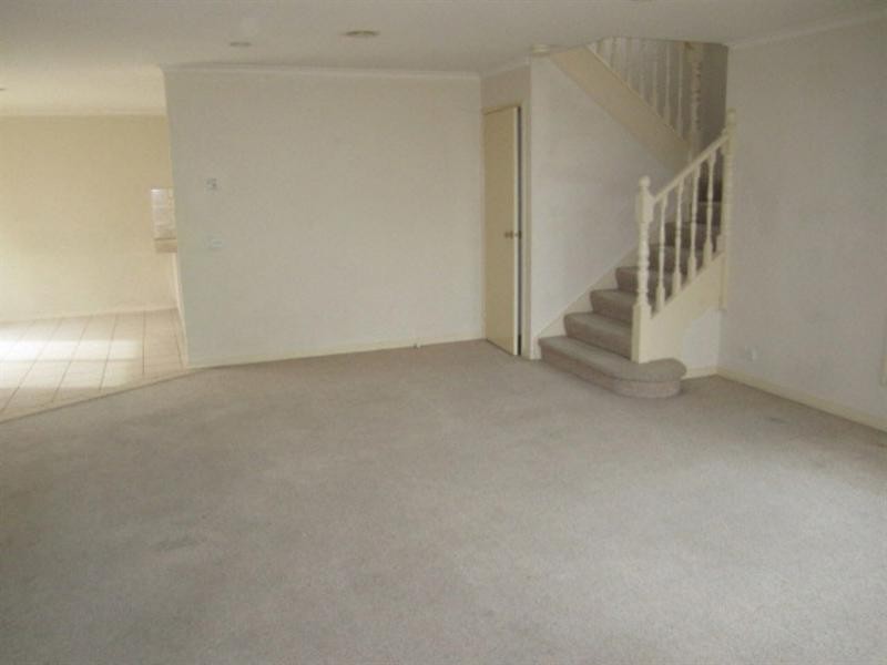 1/66 Kionga Street, Clayton VIC 3168