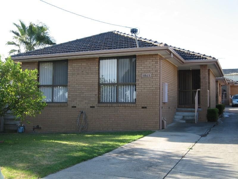 1/1863 Dandenong Road, Oakleigh East VIC 3166