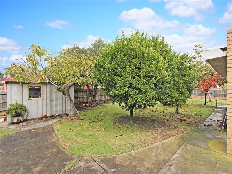 18 Helena Street, Clayton South VIC 3169