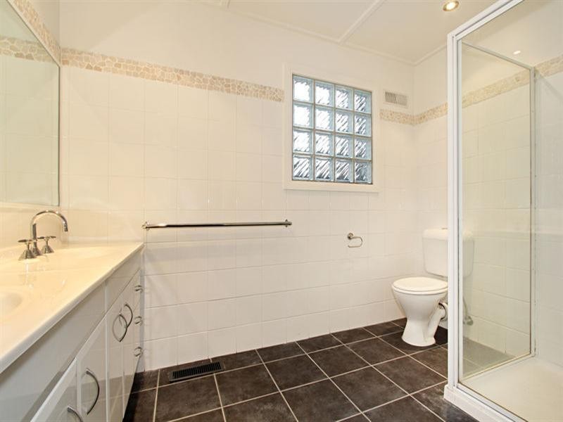 2/105 Golf Road, Oakleigh South VIC 3167