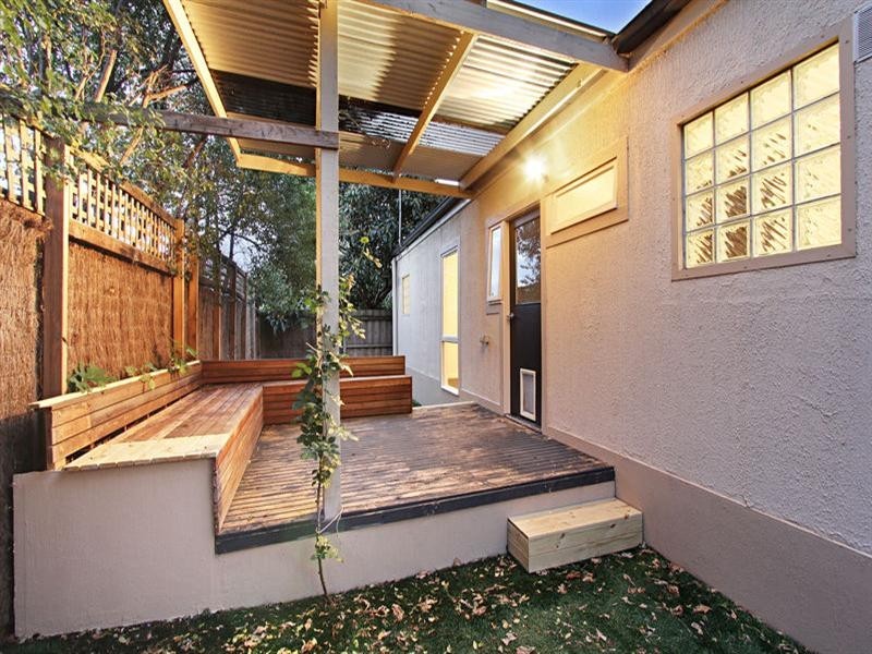 2/105 Golf Road, Oakleigh South VIC 3167