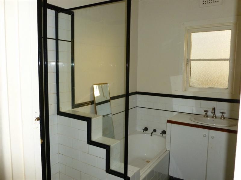 54 Kanooka Grove, Clayton VIC 3168