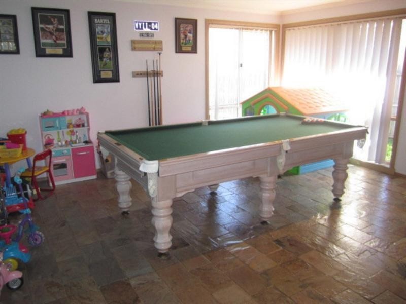 14 Kelrinda Close, Oakleigh South VIC 3167