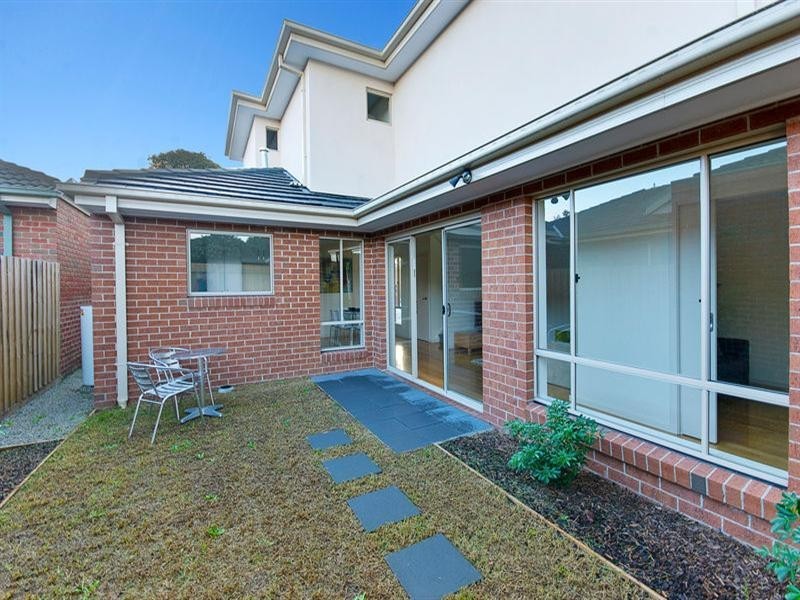 1/77-79 Harlington Street, Clayton VIC 3168