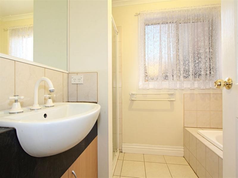 1/1417 North Road, Oakleigh East VIC 3166