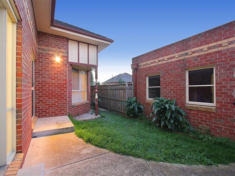 1/1417 North Road, Oakleigh East VIC 3166