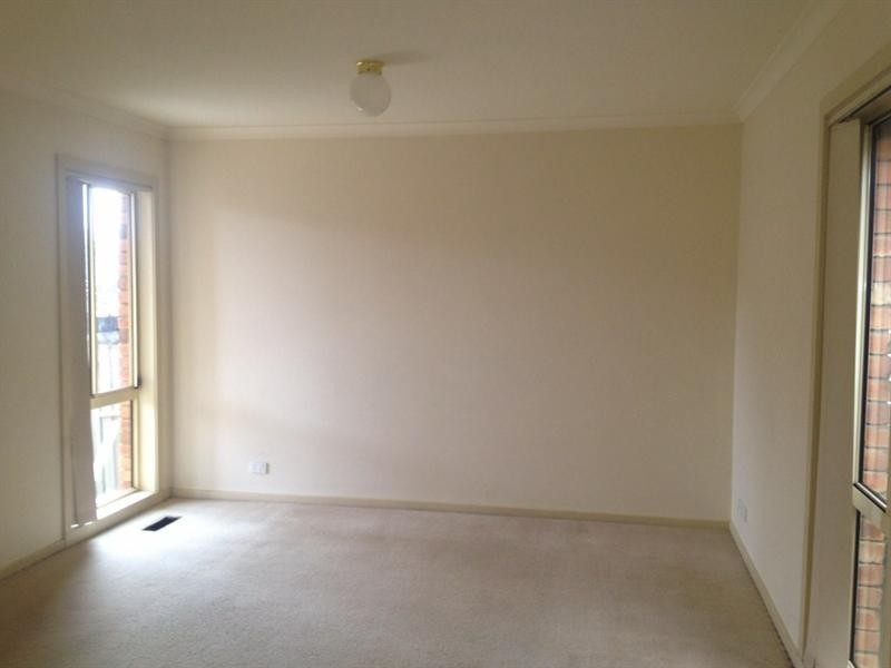 3/13 Kalymna Grove, Chadstone VIC 3148