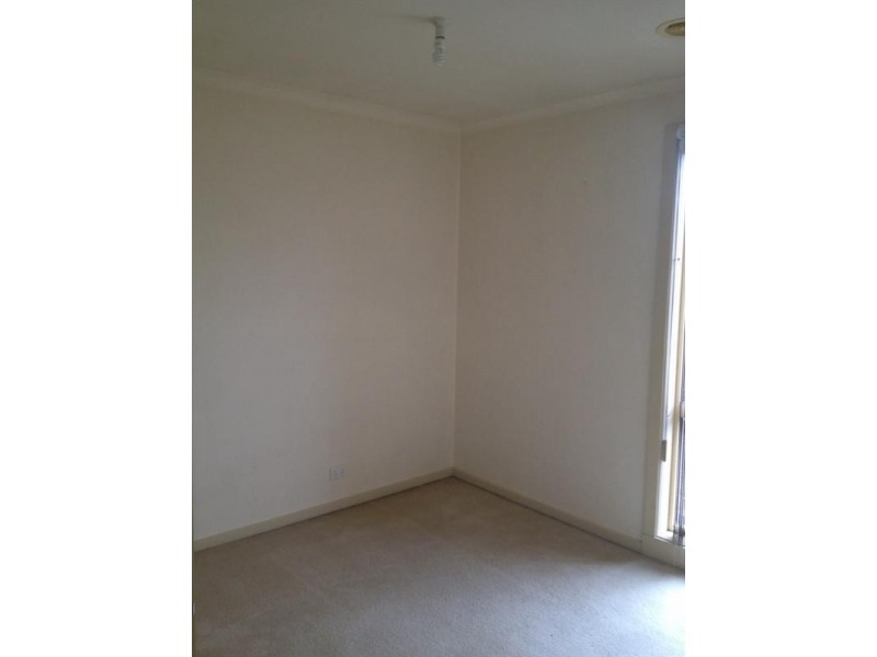 3/13 Kalymna Grove, Chadstone VIC 3148