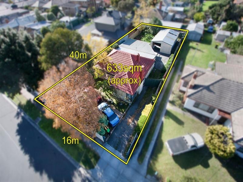 10 Knight Street, Clayton South VIC 3169