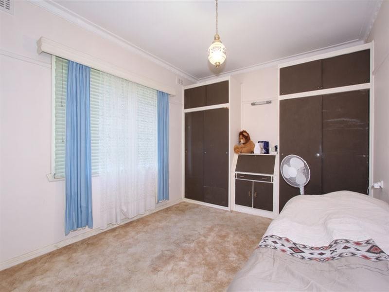 1/2 Second Street, Clayton South VIC 3169