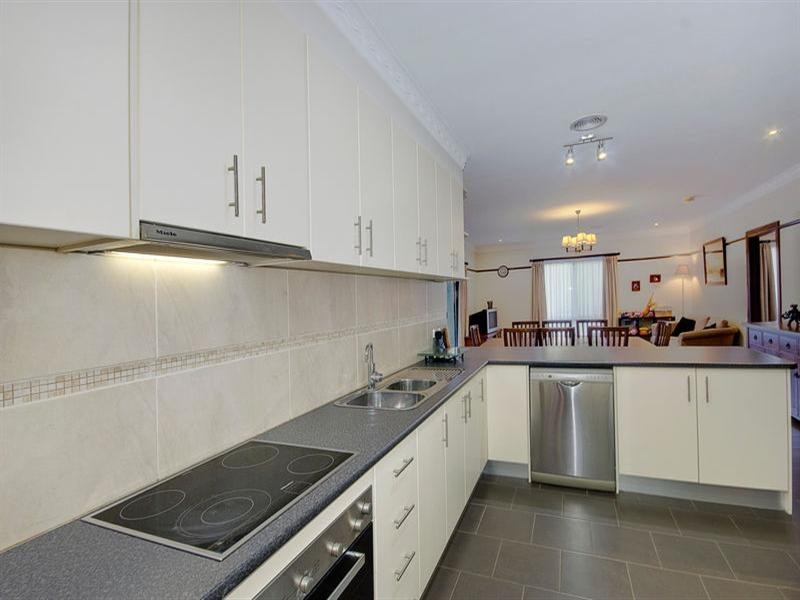 21 Lerina Street, Oakleigh East VIC 3166