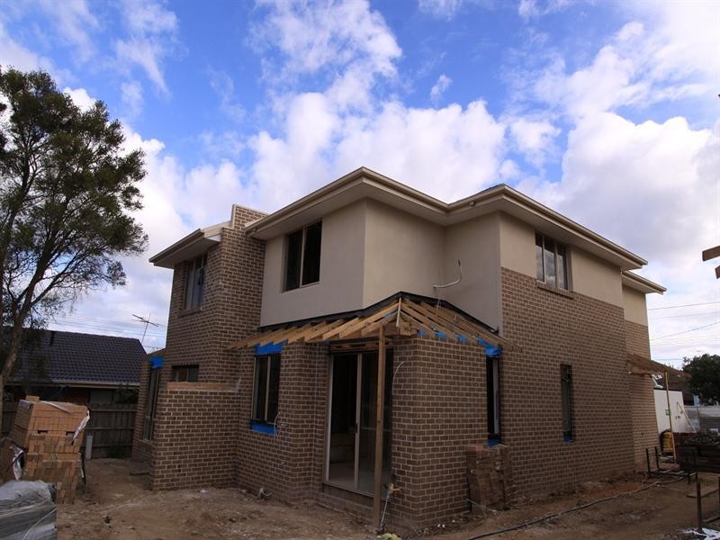 1-4/108-110 Kanooka Grove, Clayton VIC 3168