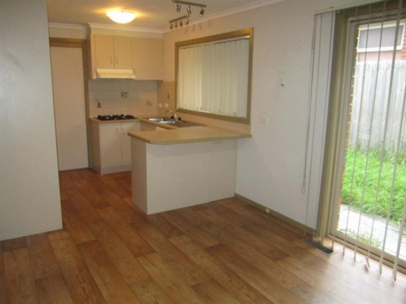 1/4 Lang Road, Mount Waverley VIC 3149