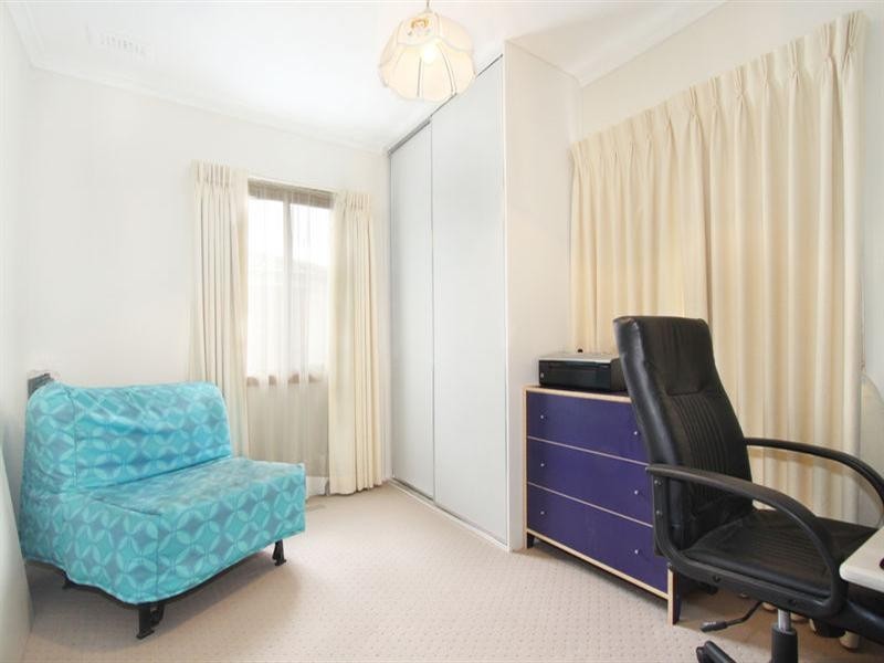 11 Coolac Street, Chadstone VIC 3148