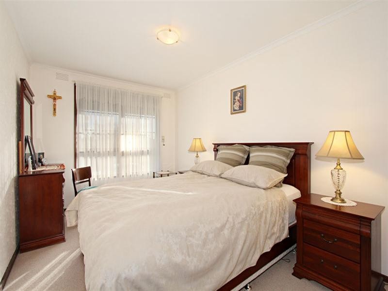 1/68 Madeleine Road, Clayton VIC 3168