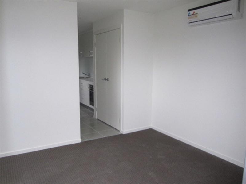 208/7-13 Dudley Street, Caulfield East VIC 3145