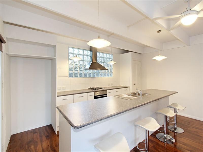 2/105 Golf Road, Oakleigh South VIC 3167