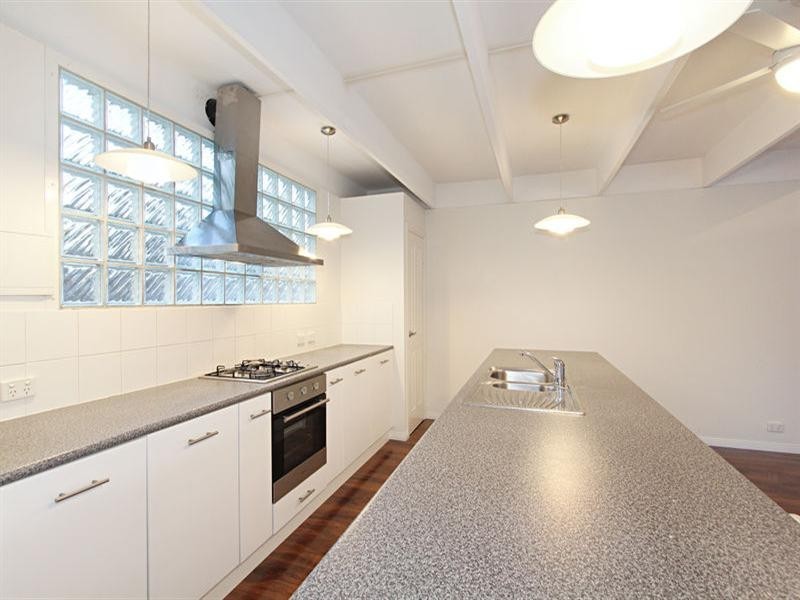 2/105 Golf Road, Oakleigh South VIC 3167