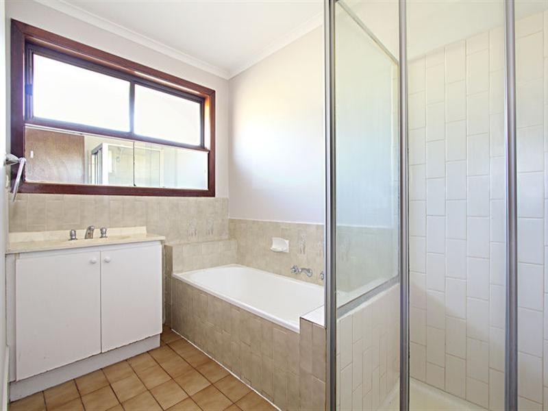 4/4 Kelly Street, Chadstone VIC 3148