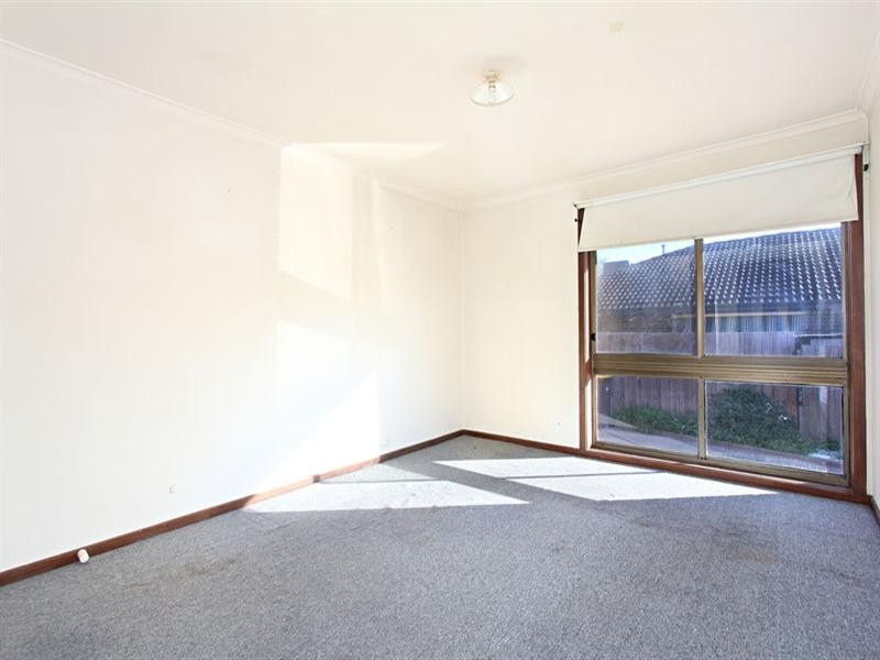 4/4 Kelly Street, Chadstone VIC 3148