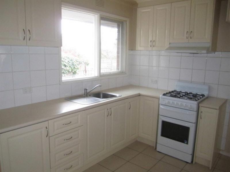 17/1328 Dandenong Road, Hughesdale VIC 3166
