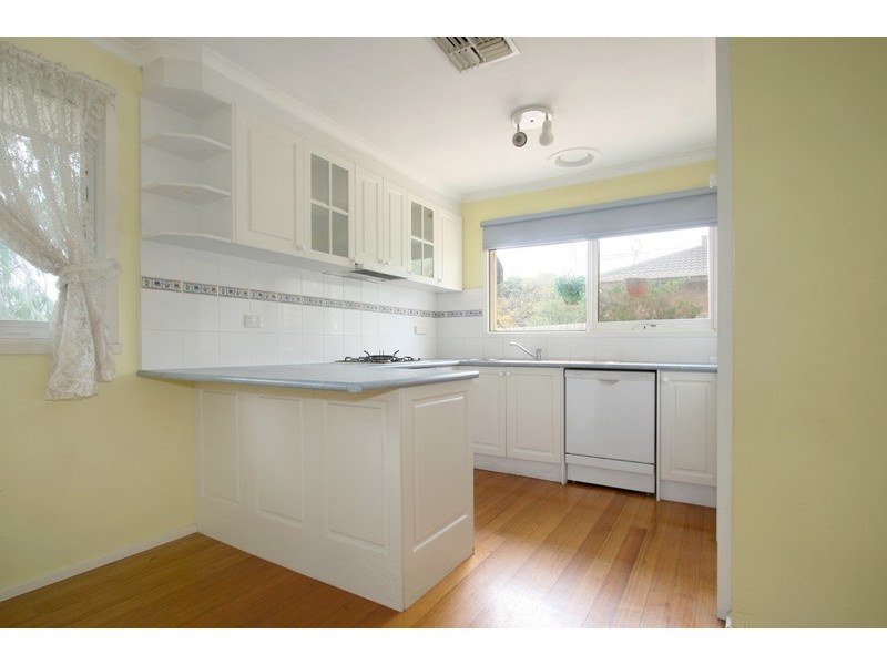 9 Earlwood Street, Dingley Village VIC 3172