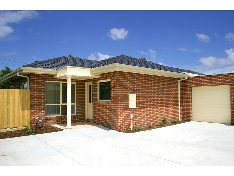 2/72 Power Avenue, Ashwood VIC 3147